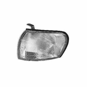 Luz de ciudad a la izquierda del faro.